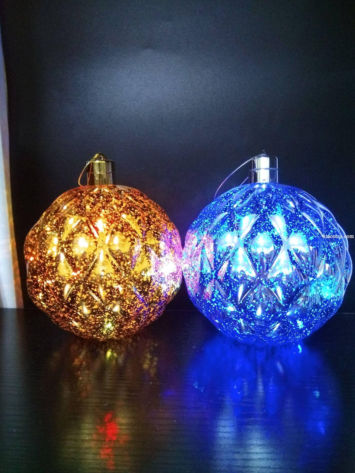 七彩圣誕電鍍球