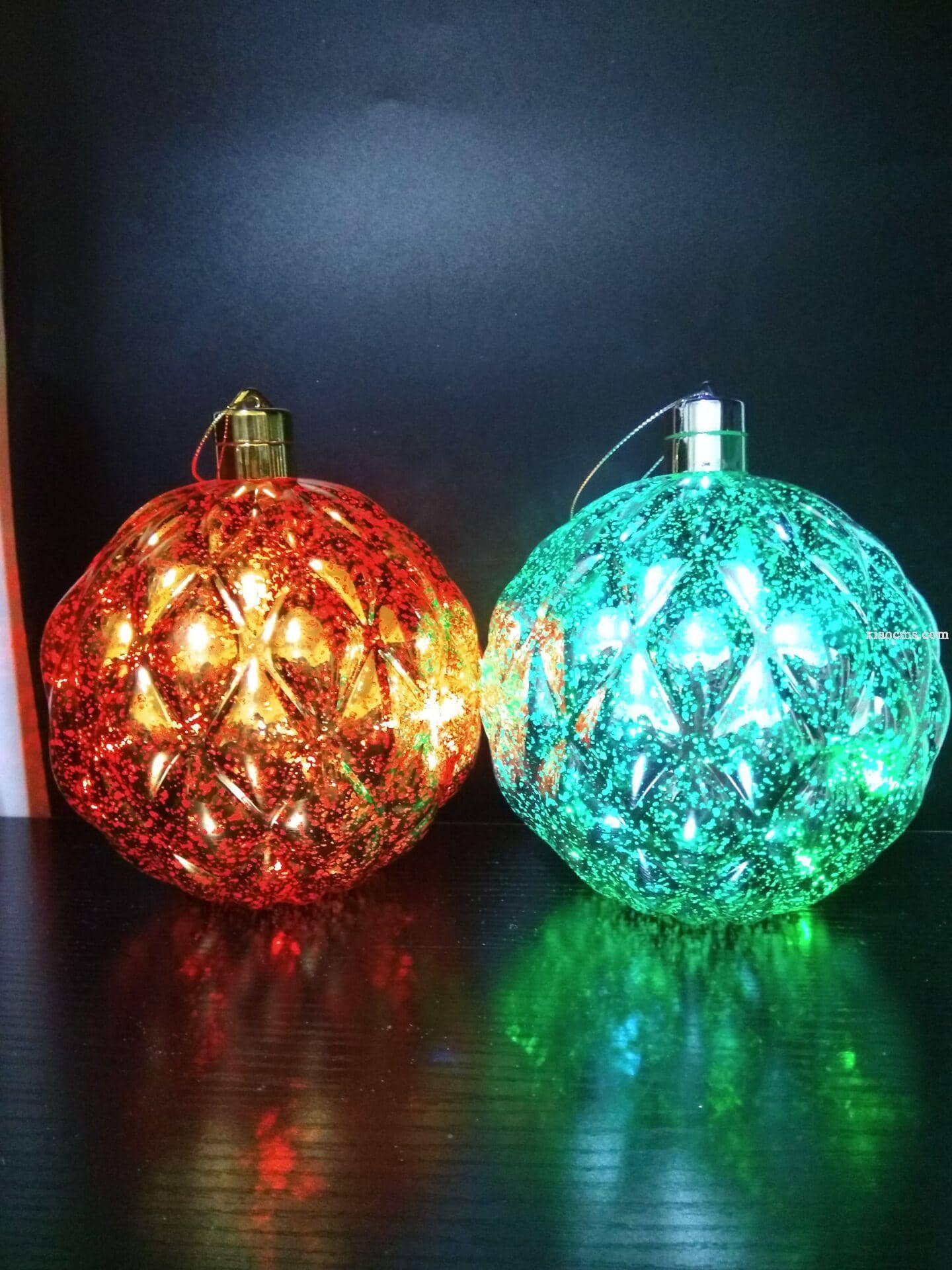 七彩圣誕電鍍球
