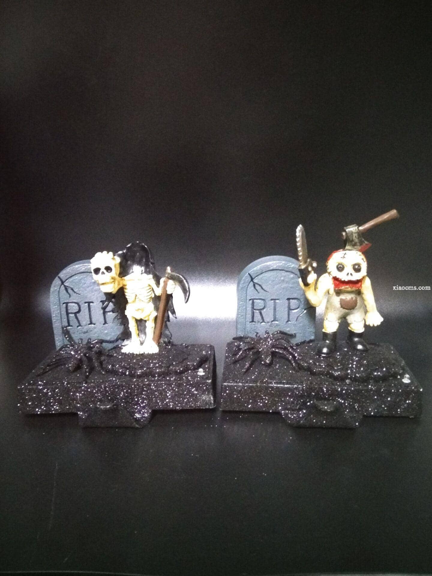 骷髏生，電鋸僵尸