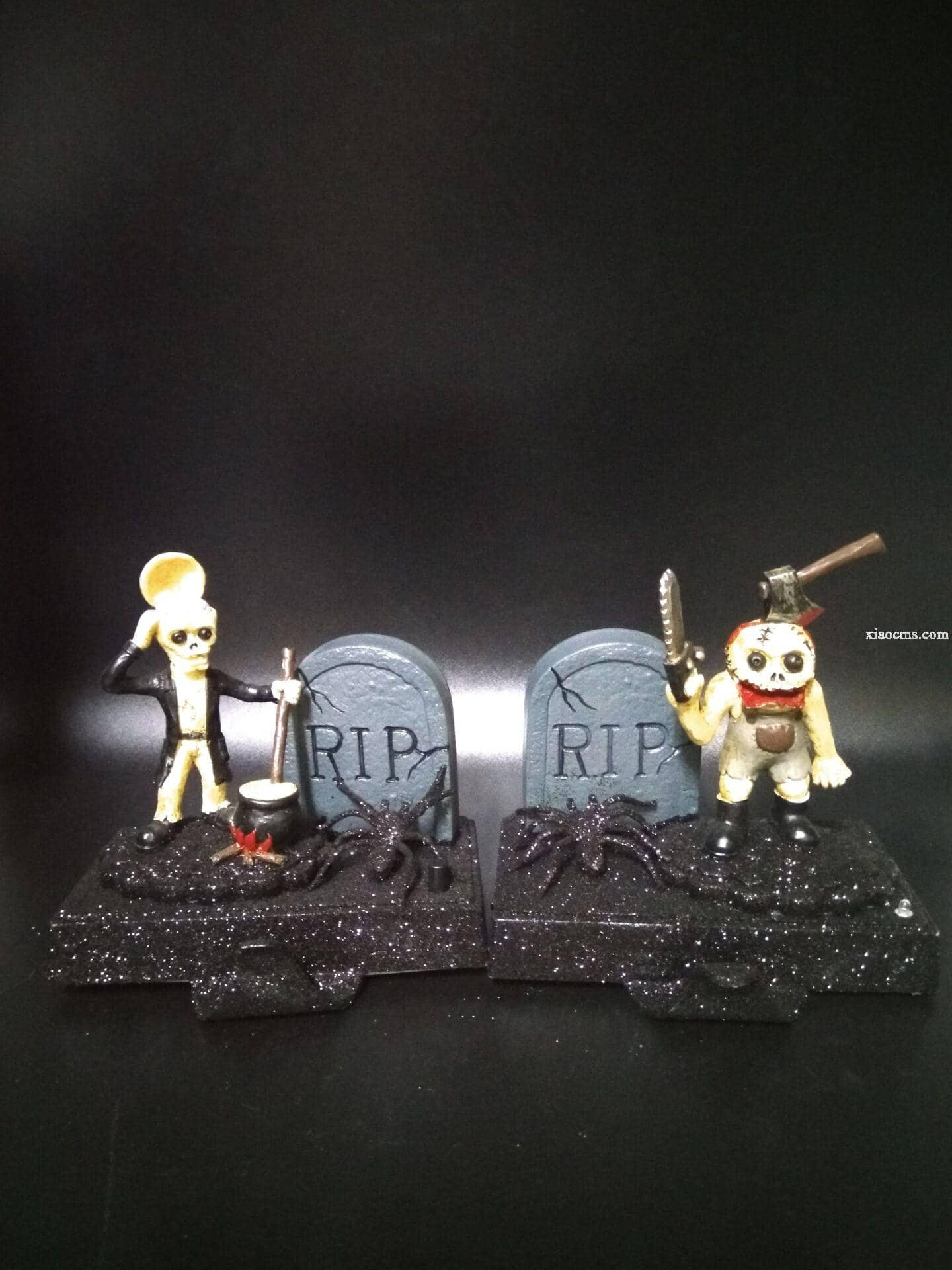 骷髏生，電鋸僵尸