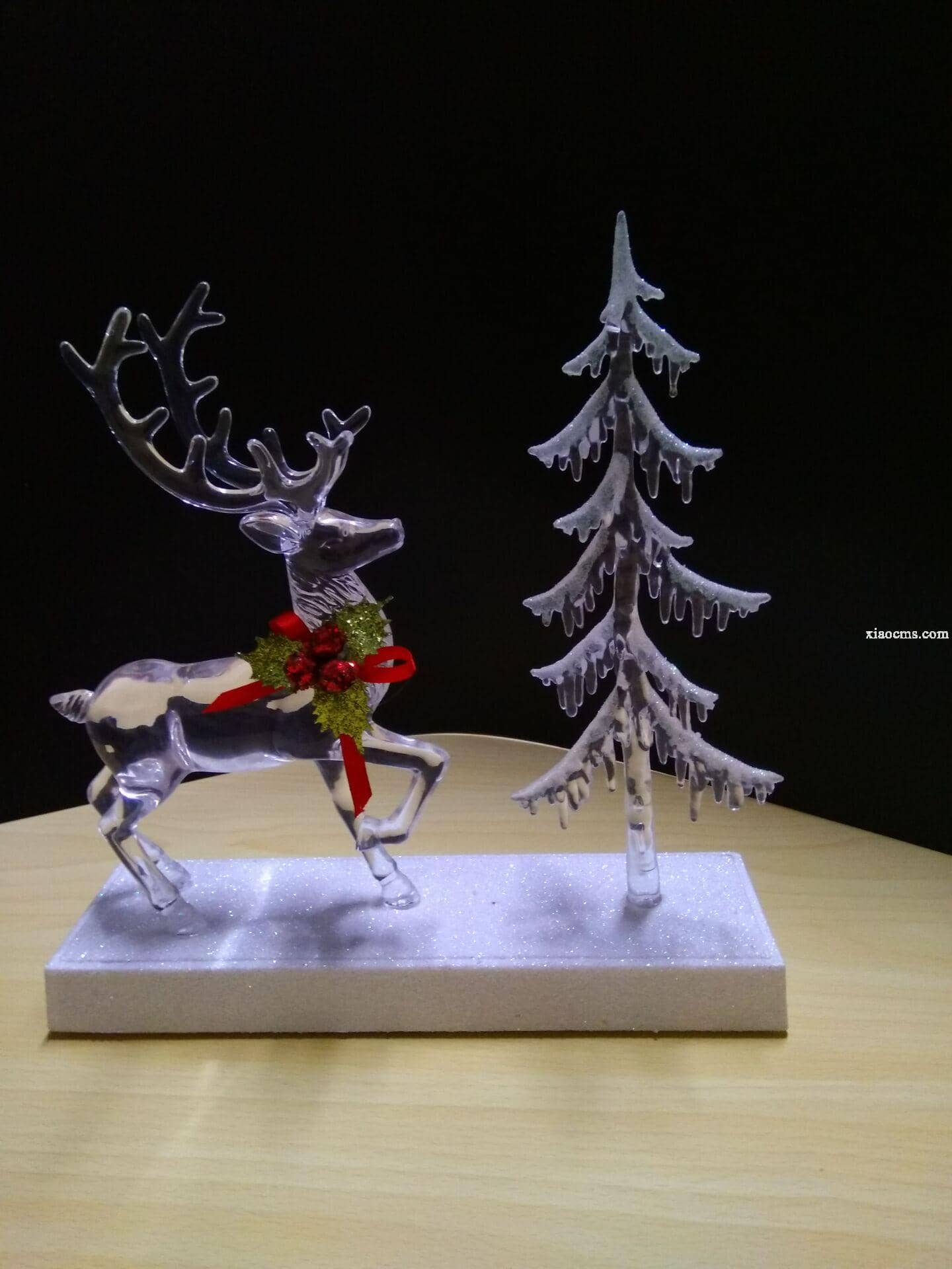 圣誕樹(shù)加鹿馬槽